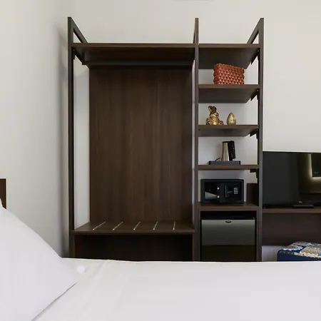 Villa Aurora Rooms-2